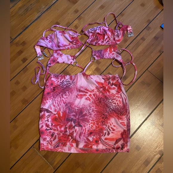 Joanna Mini Dress Outcast - Picture 3 of 3